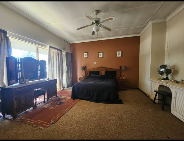 3 BEDROOM HOUSE FOR SALE IN THREE RIVERS